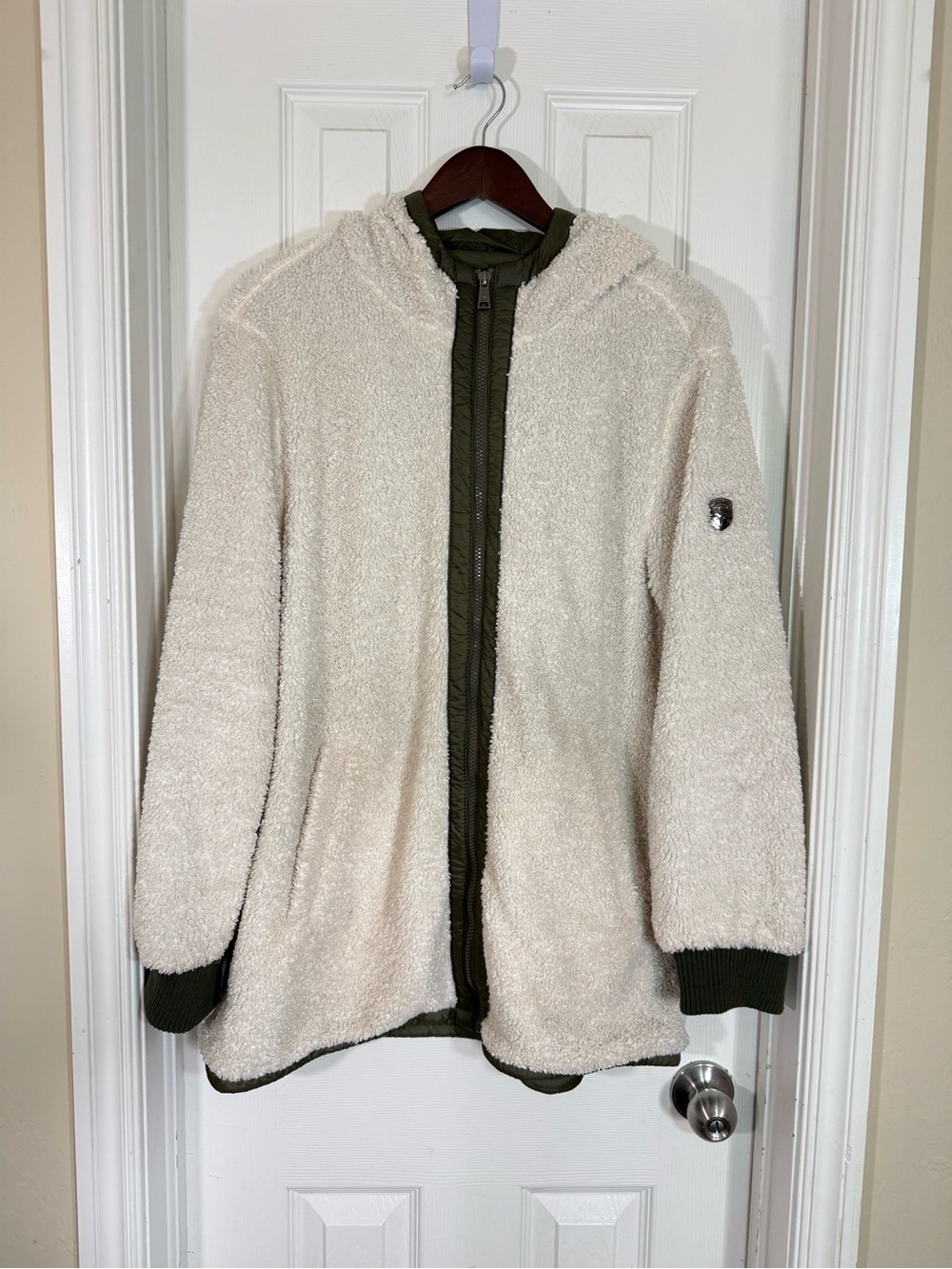 1 Madison Expedition Sherpa Fleece Jacket Women’s Large Hooded Teddy Coat Cream